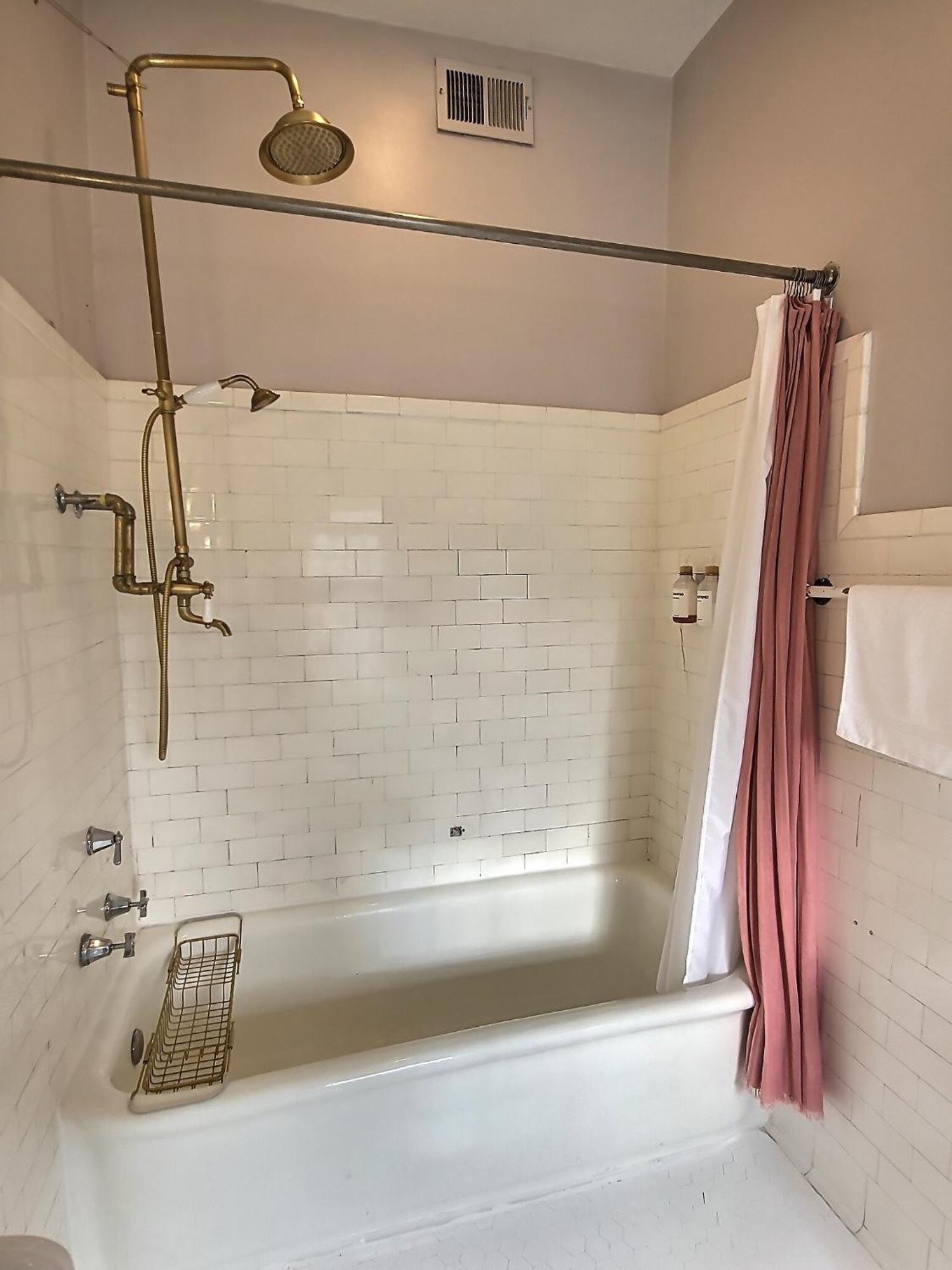 The Kings Throne Inn And Guest House Toledo Buitenkant foto