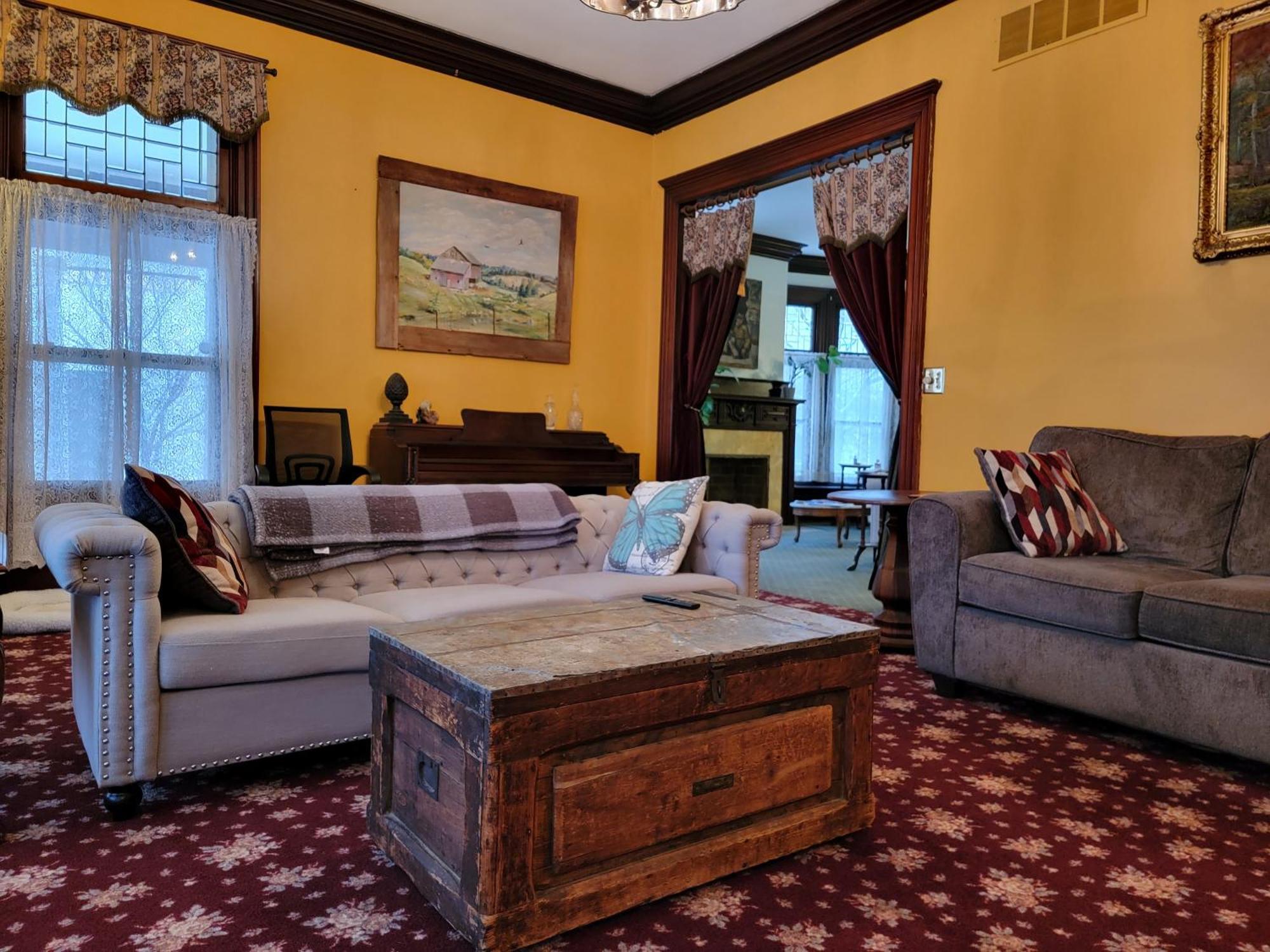 The Kings Throne Inn And Guest House Toledo Buitenkant foto