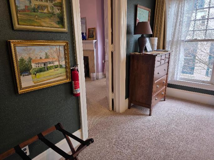 The Kings Throne Inn And Guest House Toledo Buitenkant foto